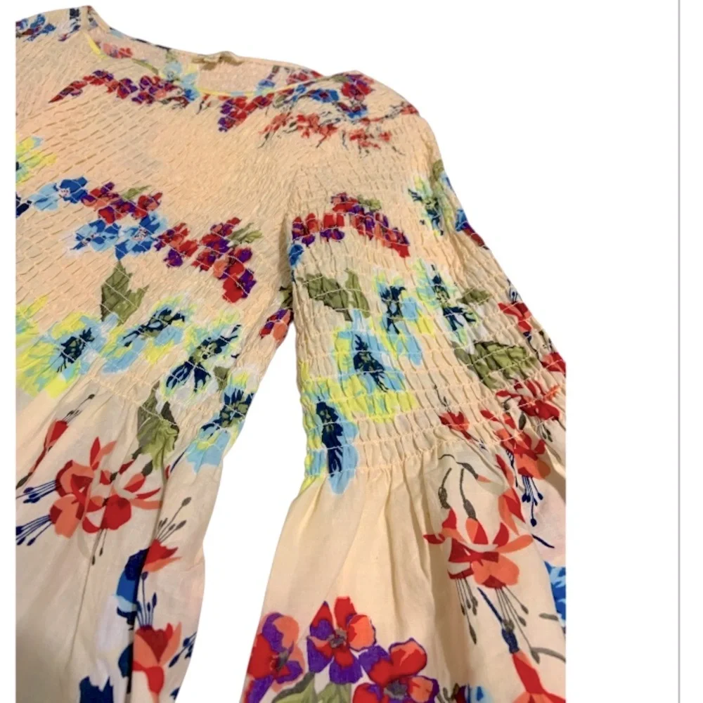 JANE And DELANCEY Boho Smocked Floral Bell Sleeve Blouse Size L - Picture 4 of 7